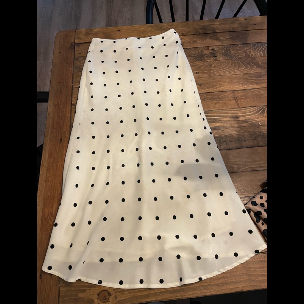4S13NNA Midi Skirt